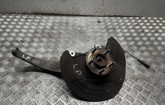 Jaguar XF X250 Front wheel hub spindle knuckle 8X233K186AA