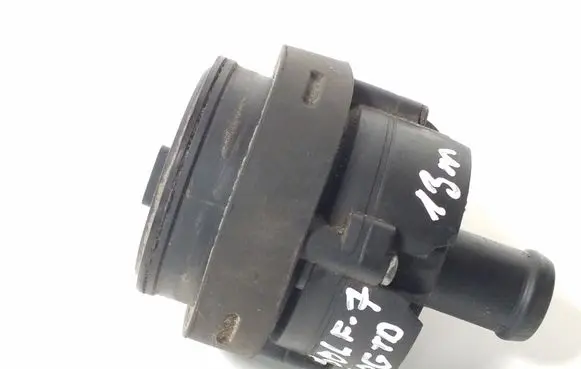 Volkswagen Golf VII Electric auxiliary coolant/water pump 5G0965567