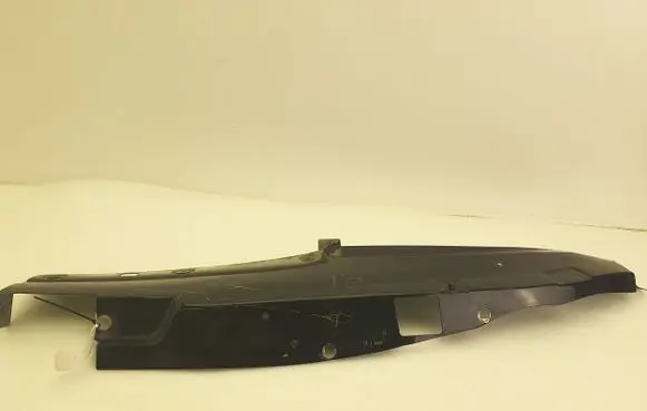 Fender end trim