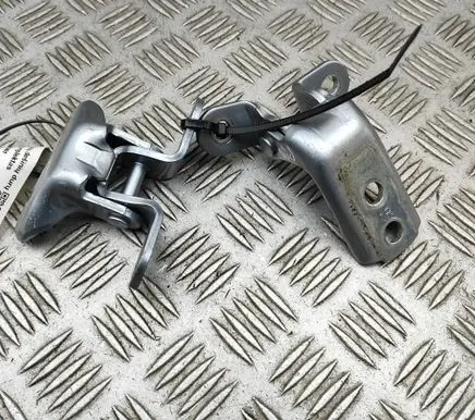 Lexus RZ Front door hinges set 6871012151 6873012120