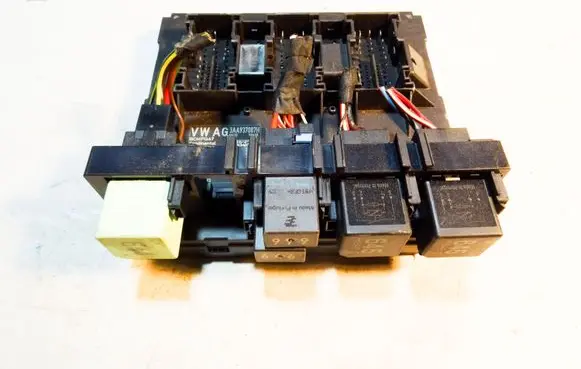 Volkswagen PASSAT B7 Comfort/convenience module 3AA937087H