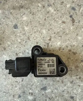 Land Rover Range Rover Sport L320 Airbag deployment crash/impact sensor 5H2Z14A686BA 00009400A6 YDB500141