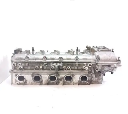 BMW M5 Engine head 7834621 7833880 2122435