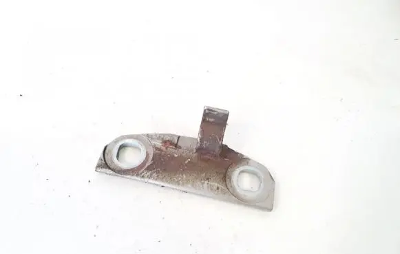 Volvo V70 Front door upper hinge