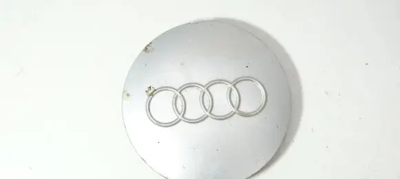 Audi A6 S6 C4 4A Original wheel cap 8D0601165B