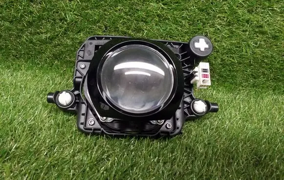 Volkswagen Touareg II Headlight part 17455801