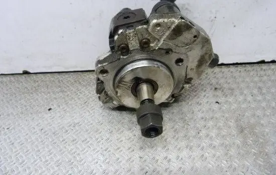 BMW 3 E90 E91 Fuel injection high pressure pump 0445010045 012453 7788670