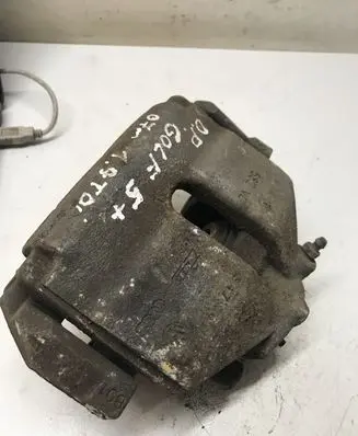 Volkswagen Golf Plus Front brake caliper 582