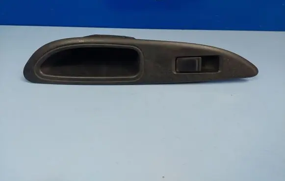 Nissan Primera Electric window control switch 25411AV600 82960AV760