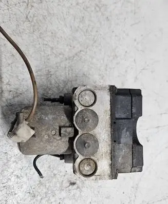 Audi A8 S8 D2 4D ABS Pump 0265218020 8D0614111Q