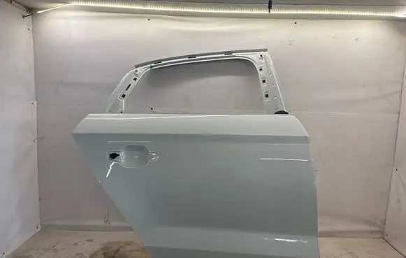 Audi A3 S3 8V Rear door 8V5833052C