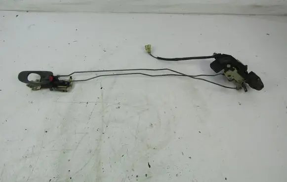 KIA Sephia Rear door lock 
