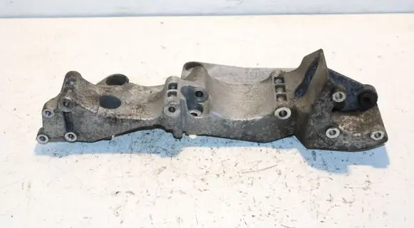 Generator/alternator bracket