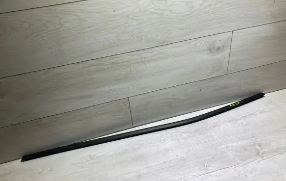 BMW X2 F39 Rear door glass trim molding 7420842
