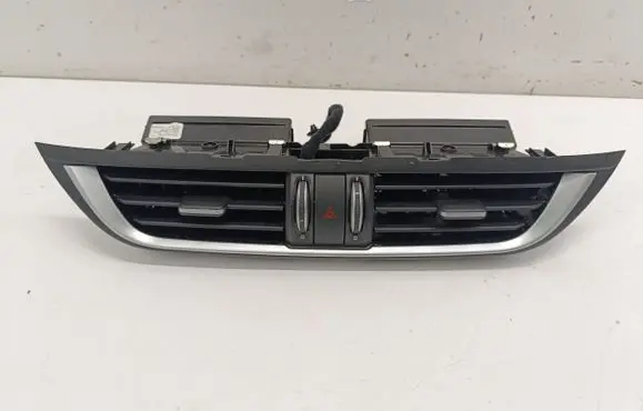 Alfa Romeo Stelvio Dash center air vent grill 1561257890