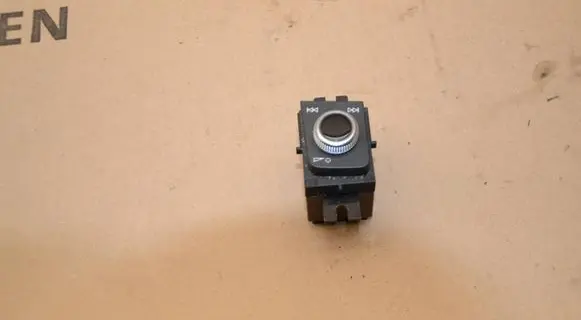 Audi Q5 SQ5 Sound control switch 80C919616 9214