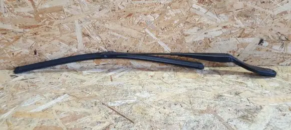 Volvo V50 Windshield/front glass wiper blade 30698249