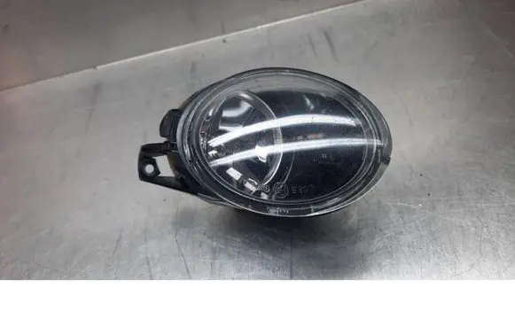 Volkswagen PASSAT B6 Front fog light 271293-00