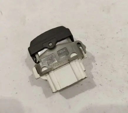 Renault Laguna II Cruise control switch 2808202