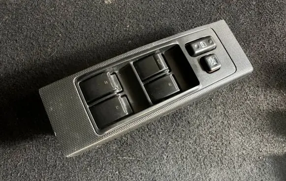 Toyota Corolla Verso AR10 Electric window control switch 54355667D 25711706 1000402