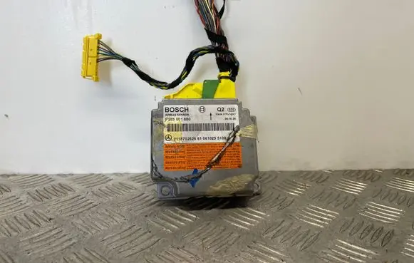 Mercedes-Benz E W211 Airbag control unit/module A2118702626 2118702626 0285001880