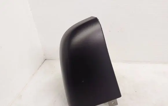 Renault Trafic III (X82) Rear bumper corner part panel trim 93868902 93867942 903903513R