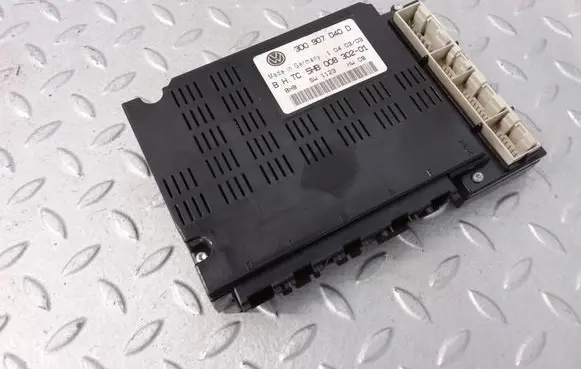 Volkswagen Phaeton Air conditioner control unit module 3D0907040D 5HB008302