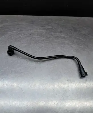 Volvo V70 Clutch pipe/line 