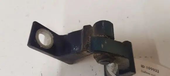 Rear door upper hinge