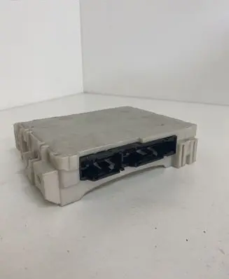 Lexus RX 450H Other control units/modules 8273048Z50