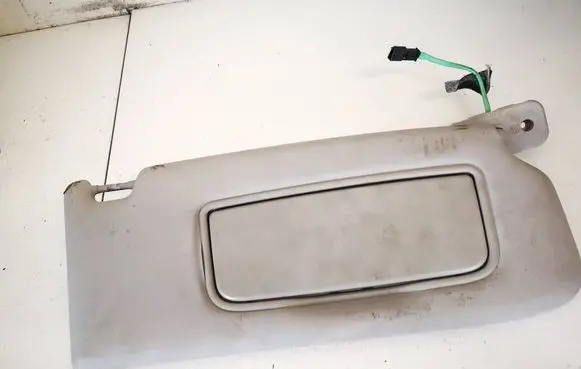 Volvo V50 Sun visor