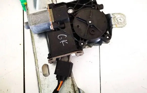Opel Astra J Rear door window regulator motor 910281103 910281-103
