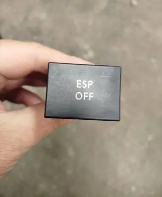 Volkswagen Golf Plus ESP (stability program) switch 