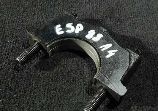 Renault Espace IV Crankshaft Holder 
