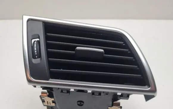 Mercedes-Benz ML W166 Dashboard side air vent grill/cover trim A1668302154