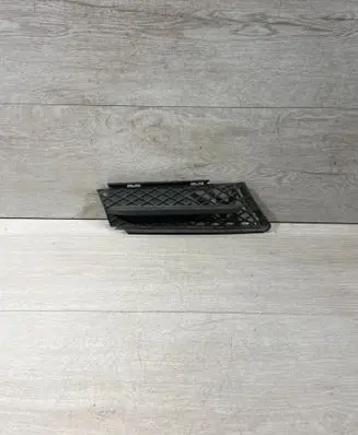 BMW 3 E90 E91 Front bumper lower grill 7154552