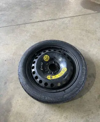 Ford Focus R16 spare wheel