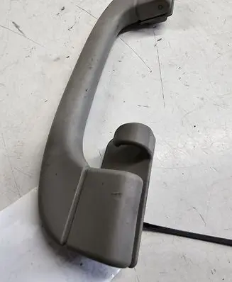 BMW 5 E60 E61 Rear interior roof grab handle 7033659