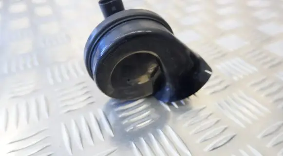 BMW 7 F01 F02 F03 F04 Horn signal 7182134