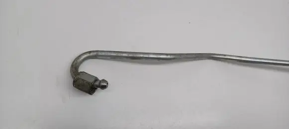 Toyota RAV 4 (XA30) Fuel injector supply line/pipe 