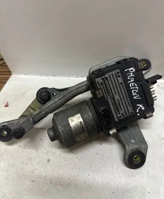 Volkswagen Phaeton Front wiper linkage and motor 3D1955119 0390241704 021209