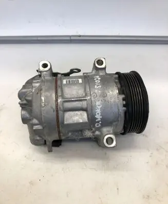 Opel Mokka B Air conditioning (A/C) compressor (pump) 9834779880
