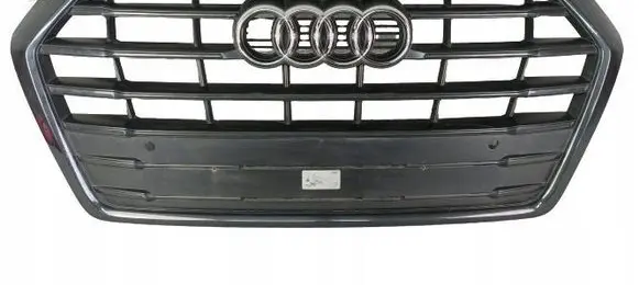 Audi Q5 SQ5 Front bumper upper radiator grill 80A