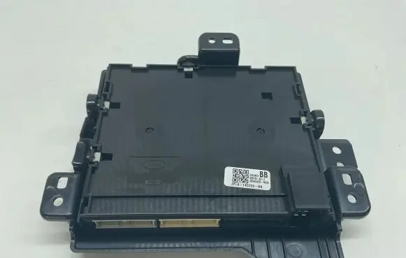 Land Rover Range Rover Sport L494 Climate control unit JPLA14C239BB 200115022 30945458