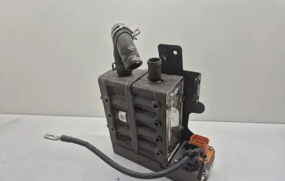 Porsche Cayenne (92A) Electric engine pre-heating system (optional) 12E963231F 7P5819259