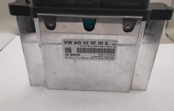 Volkswagen Golf VII Engine control unit/module 04E907309BL