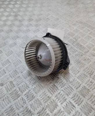 Land Rover Discovery 3 - LR3 Heater fan/blower 17360045