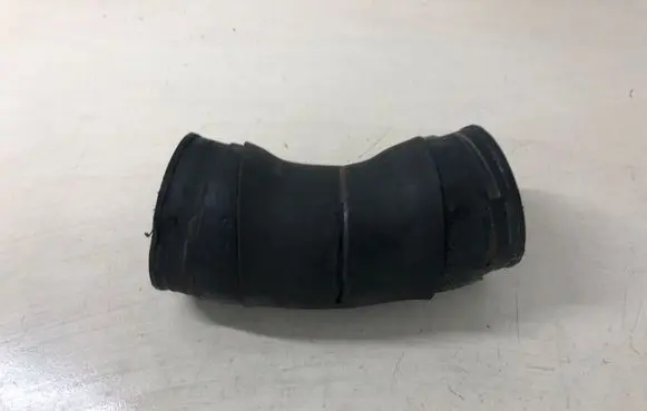 Volkswagen Sharan Intercooler hose/pipe 7M0145834A XM216W650AB