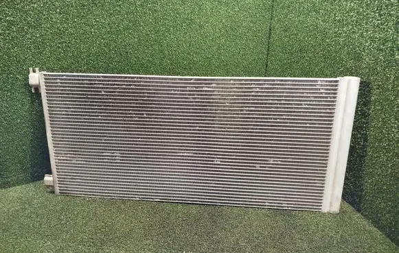 Opel Vivaro A/C cooling radiator (condenser) 921008178R 93868376