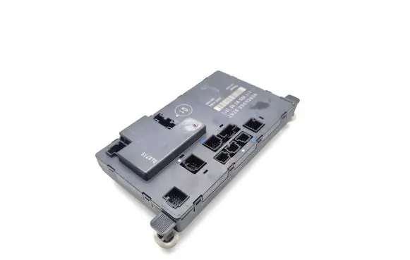 Mercedes-Benz E W211 Door control unit/module 2118208185
